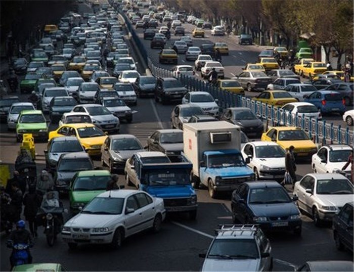 ترافیک خرم‌آباد به حال خود رها شده است…