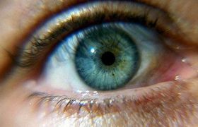 التهاب قرنیه چشم را بهتر بشناسیم
